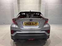 USED 2018 68 TOYOTA C-HR 1.8 VVT-h Dynamic SUV 5dr Petrol Hybrid CVT Euro 6 (s/s) (122 ps) SAT-NAV + REVERSING CAMERA + HEATED SEATS
