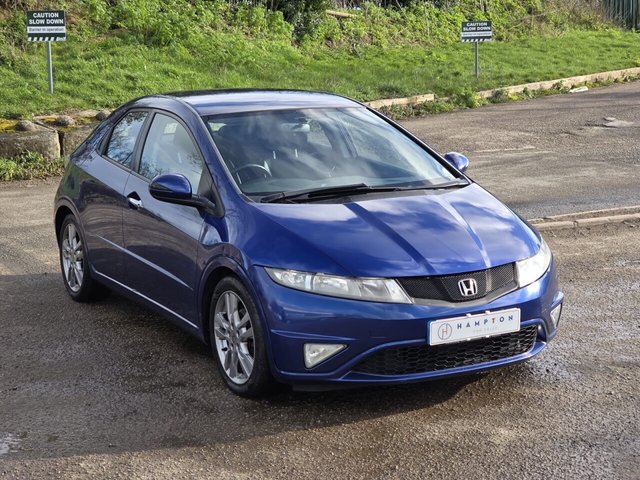 2010 HONDA CIVIC - Photo 2