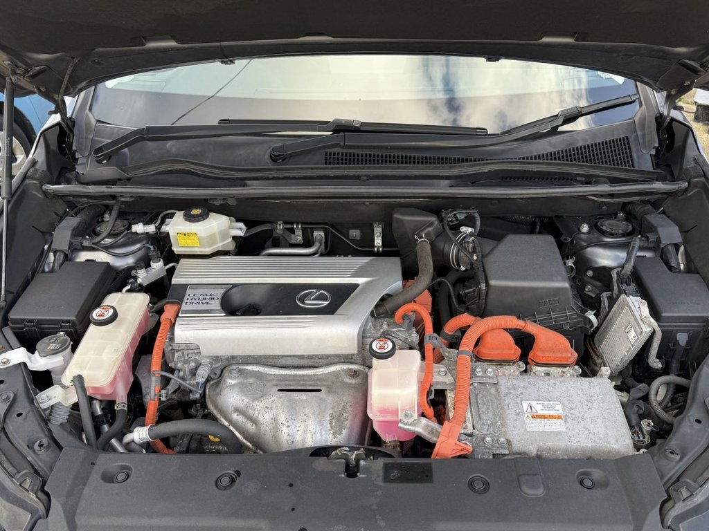 USED 2018 18 LEXUS NX 2.5 300h SE SUV 5dr Petrol Hybrid E-CVT FWD Euro 6 (s/s) (197 ps) FULL LEXUS HISTORY
