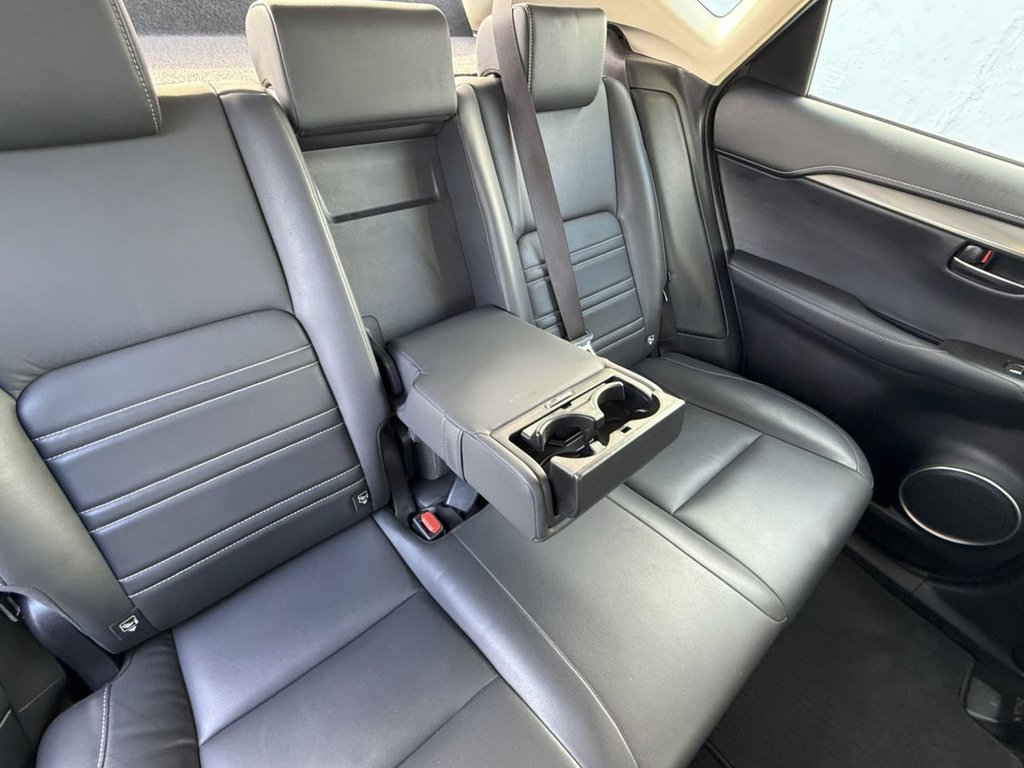 USED 2018 18 LEXUS NX 2.5 300h SE SUV 5dr Petrol Hybrid E-CVT FWD Euro 6 (s/s) (197 ps) FULL LEXUS HISTORY