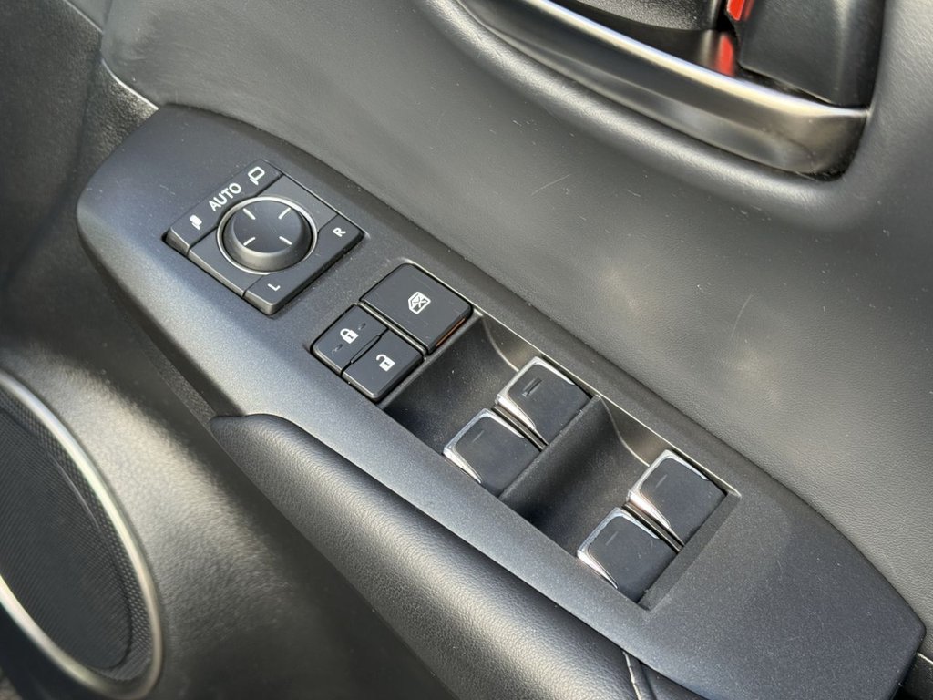 USED 2018 18 LEXUS NX 2.5 300h SE SUV 5dr Petrol Hybrid E-CVT FWD Euro 6 (s/s) (197 ps) FULL LEXUS HISTORY