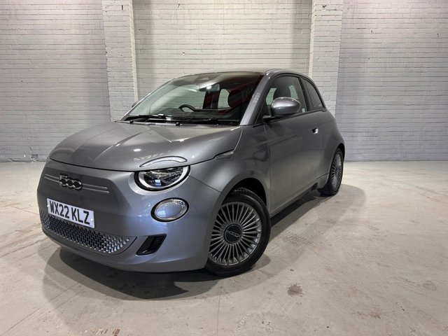 View our Fiat 500e 42kWh Icon Hatchback 3dr Electric Auto (118 ps)