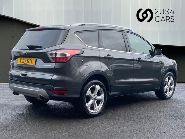 2017 FORD KUGA - Photo 4