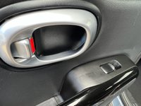 USED 2015 65 KIA SOUL 1.6 CRDi Mixx SUV 5dr Diesel Manual Euro 6 (134 bhp) Reversing Camera