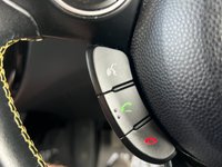 USED 2015 65 KIA SOUL 1.6 CRDi Mixx SUV 5dr Diesel Manual Euro 6 (134 bhp) Reversing Camera