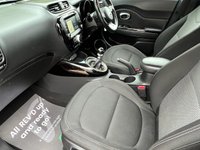 USED 2017 17 KIA SOUL 1.6 CRDi 2 SUV 5dr Diesel Manual Euro 6 (134 bhp) Satellite Navigation