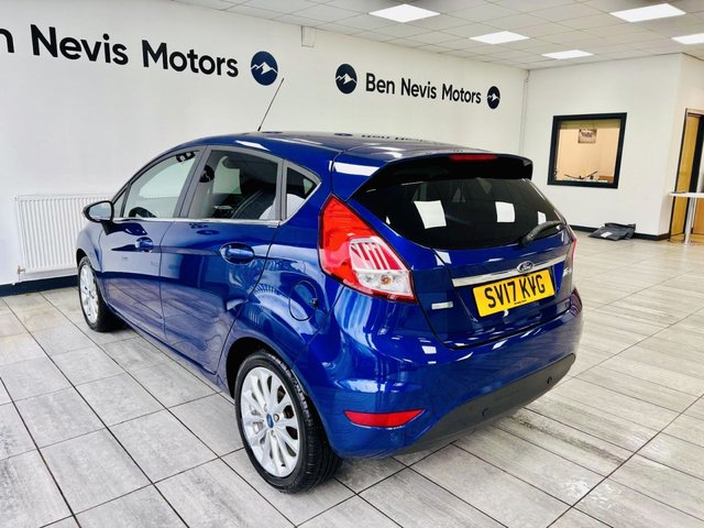 2017 FORD FIESTA - Photo 6