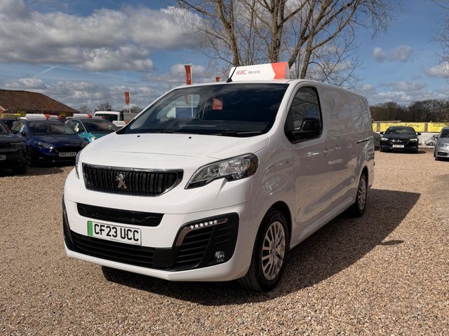 View our PEUGEOT E-EXPERT
