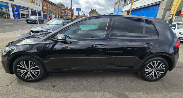 2017 VOLKSWAGEN GOLF - Photo 5