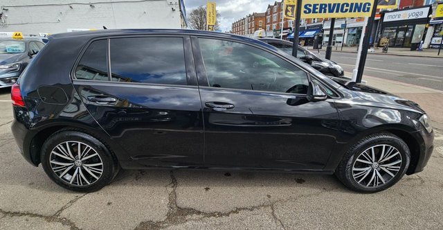 2017 VOLKSWAGEN GOLF - Photo 12