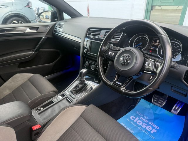 View our VOLKSWAGEN GOLF