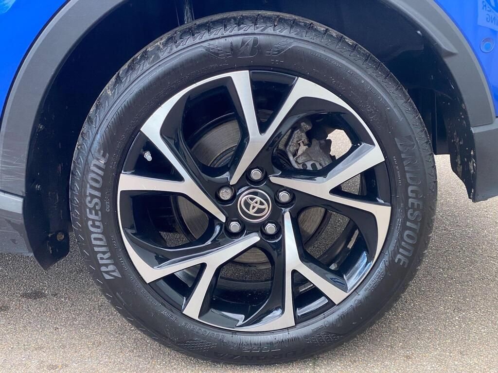 USED 2021 21 TOYOTA C-HR 1.8 VVT-h GPF Design SUV 5dr Petrol Hybrid CVT Euro 6 (s/s) (122 ps) CAMERA+SAT NAV+ADAPTIVE CRUISE