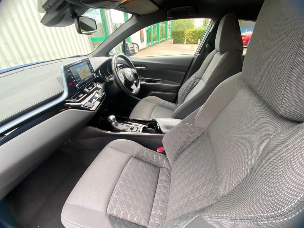 USED 2021 21 TOYOTA C-HR 1.8 VVT-h GPF Design SUV 5dr Petrol Hybrid CVT Euro 6 (s/s) (122 ps) CAMERA+SAT NAV+ADAPTIVE CRUISE