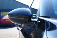 USED 2022 72 DS AUTOMOBILES DS 3 CROSSBACK 1.2 PureTech Performance Line Crossback 5dr Petrol EAT8 Euro 6 (s/s) (130 ps) PERLA NERA BLACK METALLIC PAINTWORK + VIRTUAL COCKPIT + PARKING SENSORS