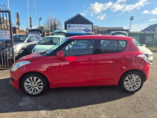 2011 SUZUKI SWIFT - Photo 2