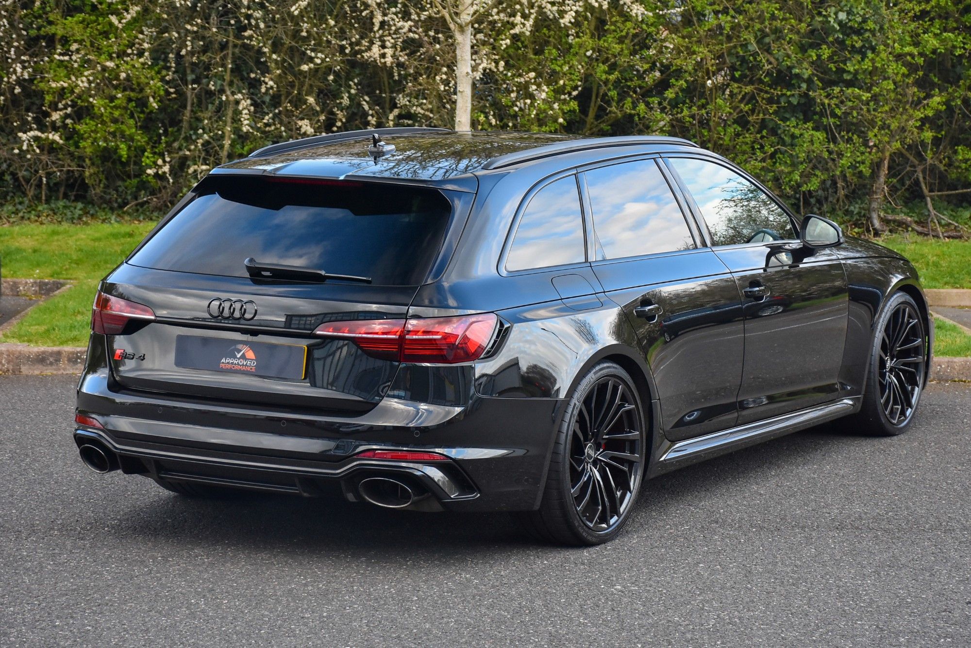 USED 2021 71 AUDI RS4 AVANT 2.9 TFSI V6 Carbon Black Estate 5dr Petrol Tiptronic quattro Euro 6 (s/s) (450 ps) 