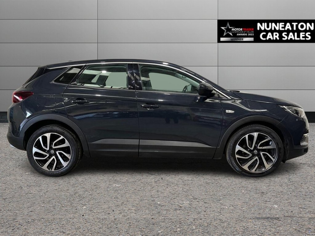 USED 2019 69 VAUXHALL GRANDLAND X 1.2 Turbo Elite Nav SUV 5dr Petrol Manual 6Spd Euro 6 (s/s) (130 ps) APPLE CAR PLAY AND ANDROID AUTO
