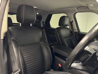 USED 2019 69 LAND ROVER DISCOVERY 3.0 SD V6 HSE SUV 5dr Diesel Auto 4WD Euro 6 (s/s) (306 ps) REAR SEATS|ELEC TOW BAR|GHOST