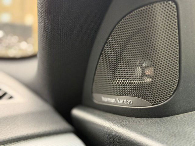 2015 BMW 1 SERIES - Photo 10