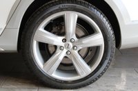 USED 2019 19 VOLVO V90 Cross Country 2.0 D4 Volvo Ocean Race Auto AWD Euro 6 (s/s) 5dr FULL VOLVO MAIN DEALER HISTORY