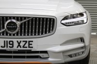 USED 2019 19 VOLVO V90 Cross Country 2.0 D4 Volvo Ocean Race Auto AWD Euro 6 (s/s) 5dr FULL VOLVO MAIN DEALER HISTORY