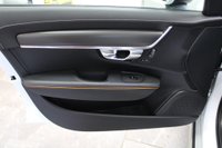 USED 2019 19 VOLVO V90 Cross Country 2.0 D4 Volvo Ocean Race Auto AWD Euro 6 (s/s) 5dr FULL VOLVO MAIN DEALER HISTORY
