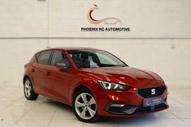 2021 seat leon 1.4 ehybrid 12.8kwh fr hatchback 5dr petrol plug-in hybrid dsg euro 6 (s/s) (204 ps) year 2021 mileage 91,000... photo