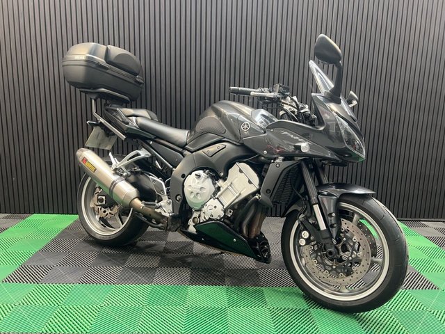 View our YAMAHA FZ1