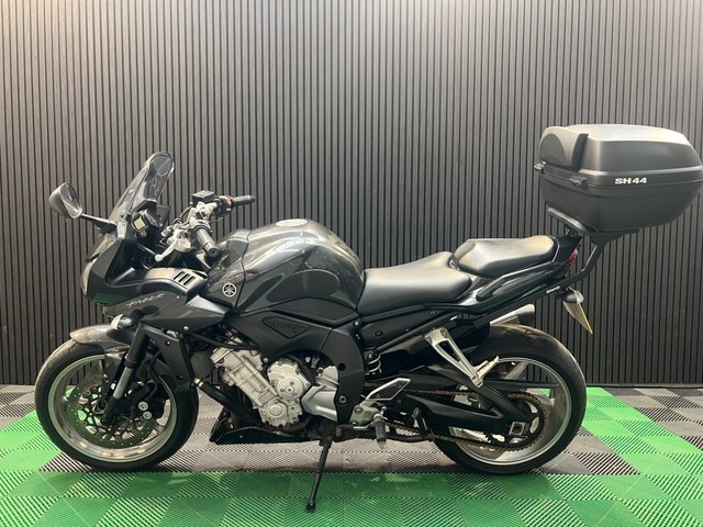 View our YAMAHA FZ1