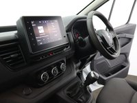 USED 2022 22 RENAULT TRAFIC 2.0 dCi Blue LL30 Business+ Panel Van 5dr Diesel Manual L2 H1 Euro 6 (s/s) (150 ps) EASYLINK NAV | APPLE CARPLAY
