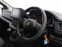 USED 2022 22 RENAULT TRAFIC 2.0 dCi Blue LL30 Business+ Panel Van 5dr Diesel Manual L2 H1 Euro 6 (s/s) (150 ps) EASYLINK NAV | APPLE CARPLAY