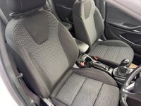 USED 2019 69 VAUXHALL ASTRA 1.4i Turbo SRi VX Line Nav Hatchback 5dr Petrol Manual Euro 6 (s/s) (150 ps) DAB-APPLE/ANDROID CAR PLAY-A/C-18 INCH ALLOYS-VX LINE STYLING PACK