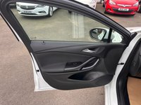 USED 2019 69 VAUXHALL ASTRA 1.4i Turbo SRi VX Line Nav Hatchback 5dr Petrol Manual Euro 6 (s/s) (150 ps) DAB-APPLE/ANDROID CAR PLAY-A/C-18 INCH ALLOYS-VX LINE STYLING PACK