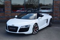 USED 2011 11 AUDI R8 5.2 FSI V10 Spyder 2dr Petrol Manual quattro Euro 4 (525 ps) MANUAL / CARBON INLAYS / FSH