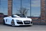 USED 2011 11 AUDI R8 5.2 FSI V10 Spyder 2dr Petrol Manual quattro Euro 4 (525 ps) MANUAL / CARBON INLAYS / FSH
