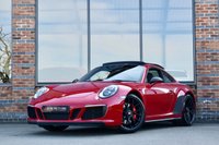 USED 2018 68 PORSCHE 911 3.0T 991 Carrera 4 GTS Coupe 2dr Petrol PDK 4WD Euro 6 (s/s) (450 ps) PAN ROOF / CARBON / DESIGN TEK