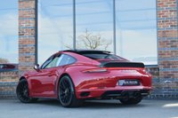 USED 2018 68 PORSCHE 911 3.0T 991 Carrera 4 GTS Coupe 2dr Petrol PDK 4WD Euro 6 (s/s) (450 ps) PAN ROOF / CARBON / DESIGN TEK