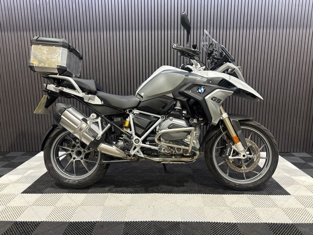 View our BMW R 1200 GS