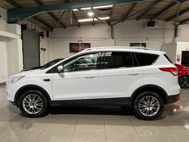 2013 FORD KUGA - Photo 7