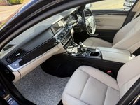 USED 2015 15 BMW 5 SERIES 2.0 520d SE Touring Imperial Blue