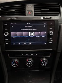 USED 2018 18 VOLKSWAGEN GOLF 1.6 TDI SE Hatchback 5dr Diesel Manual Euro 6 (s/s) (115 ps) 