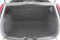 USED 2015 65 VOLVO V40 2.0 D2 R-Design Hatchback 5dr Diesel Manual Euro 6 (s/s) (120 ps) 