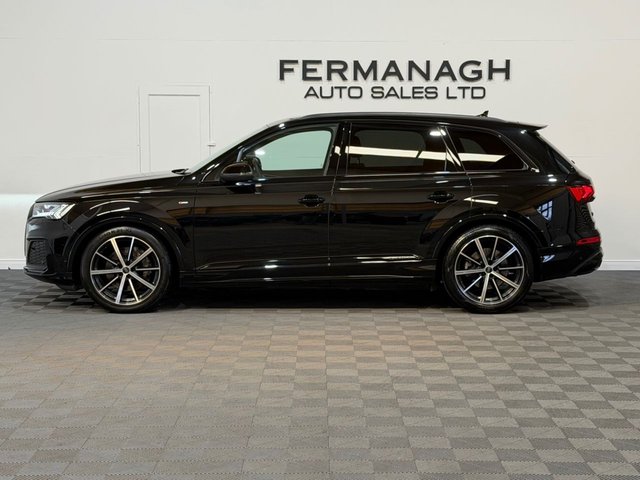 View our AUDI Q7