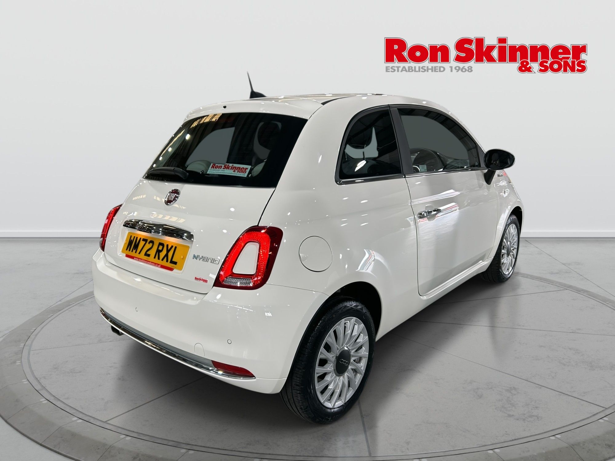 USED 2022 72 FIAT 500 1.0 MHEV Dolcevita Hatchback 3dr Petrol Manual Euro 6 (s/s) (70 bhp) 