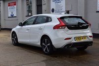 USED 2018 68 VOLVO V40 1.5 T2 GPF R-Design Nav Plus Hatchback 5dr Petrol Auto Euro 6 (s/s) (122 ps) 