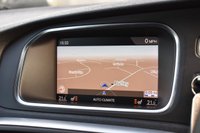 USED 2018 68 VOLVO V40 1.5 T2 GPF R-Design Nav Plus Hatchback 5dr Petrol Auto Euro 6 (s/s) (122 ps) 