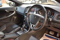 USED 2018 68 VOLVO V40 1.5 T2 GPF R-Design Nav Plus Hatchback 5dr Petrol Auto Euro 6 (s/s) (122 ps) 
