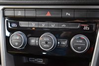 USED 2020 70 VOLKSWAGEN T-ROC 1.5TSi SE 5 DOOR 6-SPEED 148 BHP (EURO 6) Apple CarPlay / DAB / Park Assist