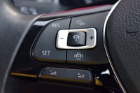 USED 2020 70 VOLKSWAGEN T-ROC 1.5TSi SE 5 DOOR 6-SPEED 148 BHP (EURO 6) Apple CarPlay / DAB / Park Assist