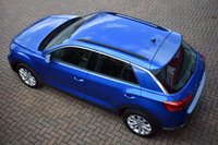 USED 2020 70 VOLKSWAGEN T-ROC 1.5TSi SE 5 DOOR 6-SPEED 148 BHP (EURO 6) Apple CarPlay / DAB / Park Assist